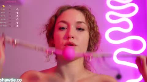 Snapshot of _taylor_swift chatting on January 25, 3:09 pm Taylor online show from January 25, 3:09 pm