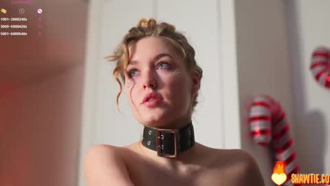 Snapshot of _taylor_swift chatting on January 8, 10:06 am Taylor online show from January 8, 10:06 am