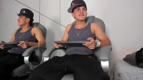 _taylorblack online show from May 7, 11:37 am