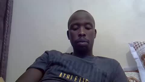 Snapshot of _tchalla_ chatting on February 25, 10:37 am kingtchalla online show from February 25, 10:37 am