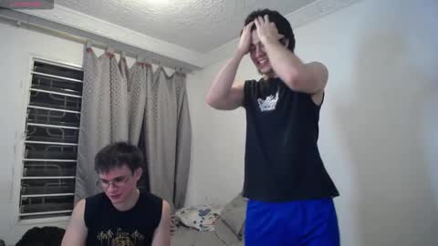 Scot y Patrick online show from November 23, 11:37 pm