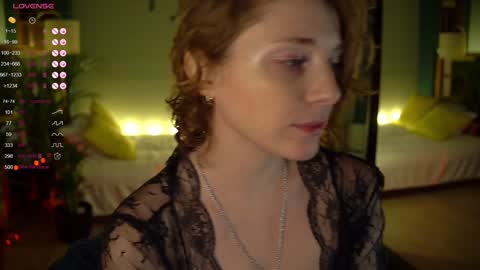 Evi online show from January 25, 9:46 pm