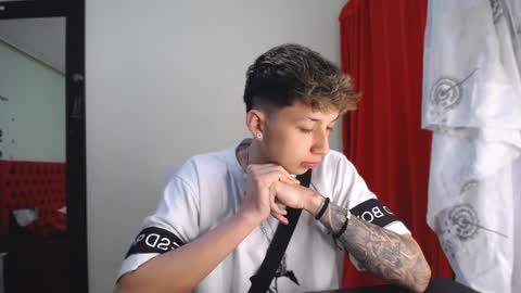 Thomas online show from January 7, 3:35 am