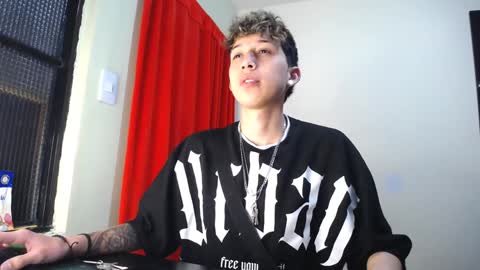 Thomas online show from February 7, 7:17 pm