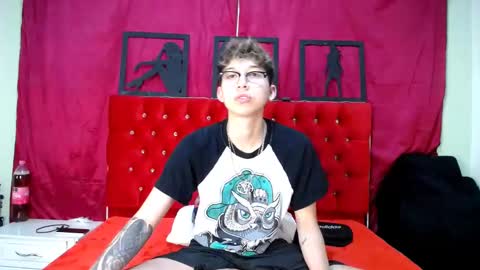 Thomas online show from February 13, 8:03 pm