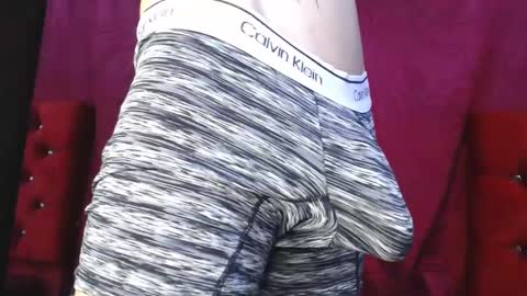 Thomas online show from March 1, 7:48 pm