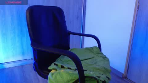 Rousse  online show from February 20, 7:25 pm