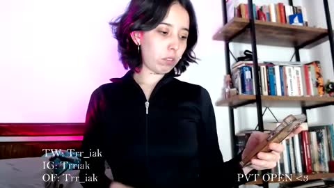 Snapshot of _trriak_ chatting on November 24, 10:53 pm luna online show from November 24, 10:53 pm