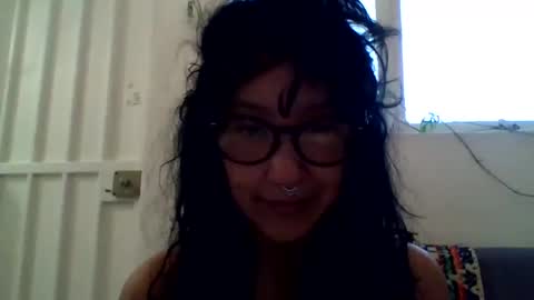 Snapshot of _tutti_frutti_ chatting on December 5, 10:45 pm _tutti_frutti_ online show from December 5, 10:45 pm