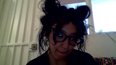 Snapshot of _tutti_frutti_ chatting on December 14, 11:01 pm _tutti_frutti_ online show from December 14, 11:01 pm