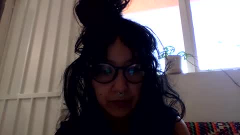 Snapshot of _tutti_frutti_ chatting on December 15, 9:31 pm _tutti_frutti_ online show from December 15, 9:31 pm