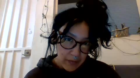 Snapshot of _tutti_frutti_ chatting on December 22, 5:45 am _tutti_frutti_ online show from December 22, 5:45 am