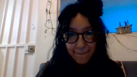 Snapshot of _tutti_frutti_ chatting on December 24, 12:11 am _tutti_frutti_ online show from December 24, 12:11 am
