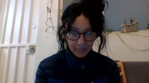 Snapshot of _tutti_frutti_ chatting on December 25, 7:35 am _tutti_frutti_ online show from December 25, 7:35 am