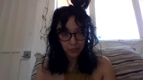 Snapshot of _tutti_frutti_ chatting on February 2, 8:30 pm _tutti_frutti_ online show from February 2, 8:30 pm