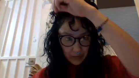 Snapshot of _tutti_frutti_ chatting on February 19, 5:05 am _tutti_frutti_ online show from February 19, 5:05 am