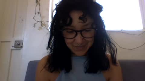 Snapshot of _tutti_frutti_ chatting on February 24, 10:47 pm _tutti_frutti_ online show from February 24, 10:47 pm