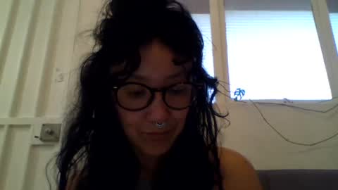 Snapshot of _tutti_frutti_ chatting on February 26, 12:05 am _tutti_frutti_ online show from February 26, 12:05 am