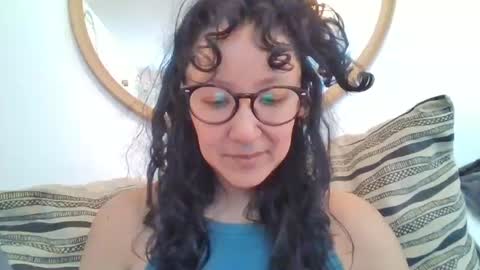 _tutti_frutti_ online show from October 2, 10:50 pm