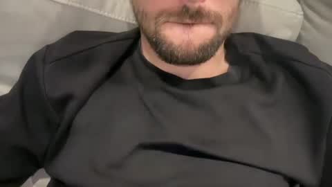 Snapshot of _ur_happy_meal chatting on September 27, 7:52 pm DJ online show from September 27, 7:52 pm