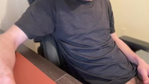 Snapshot of _ur_happy_meal chatting on March 31, 11:49 pm DJ online show from March 31, 11:49 pm