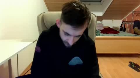 Snapshot of _v_l_a_d_ chatting on February 13, 6:59 pm Vlad online show from February 13, 6:59 pm