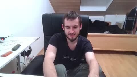 Snapshot of _v_l_a_d_ chatting on October 13, 6:41 pm Vlad online show from October 13, 6:41 pm