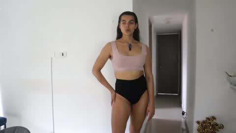 Anastasia Vahos online show from February 28, 6:31 pm