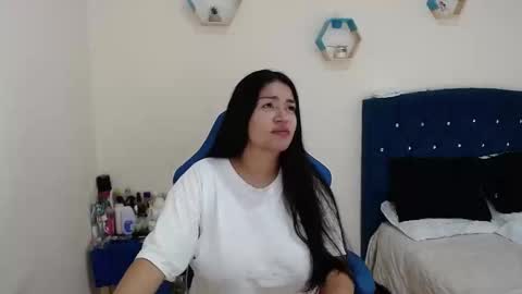 Snapshot of _valelly chatting on September 21, 8:54 pm _valelly online show from September 21, 8:54 pm