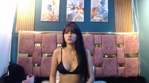 _valery34_ online show from May 7, 11:26 am
