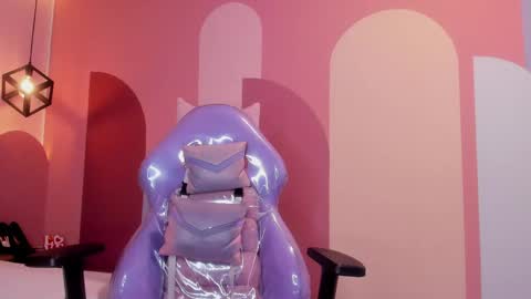 Snapshot of _valeryboobs_ chatting on March 22, 2:20 pm _valeryboobs_ online show from March 22, 2:20 pm