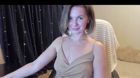 _vallylove online show from October 8, 12:19 am