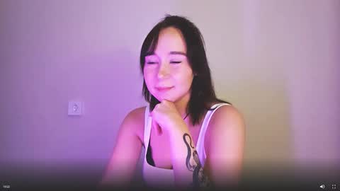 Mia online show from September 17, 7:37 pm