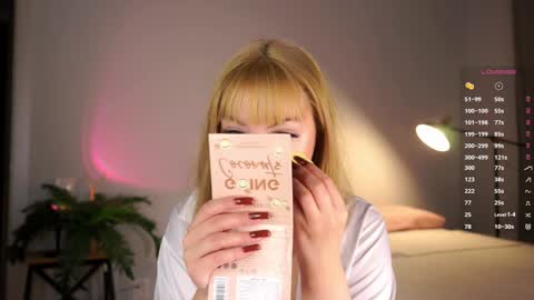 Viola online show from November 9, 3:54 pm