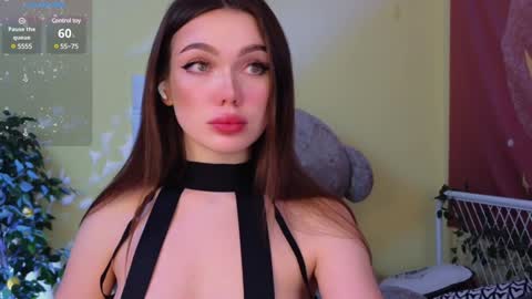 Vickie online show from February 4, 1:34 am