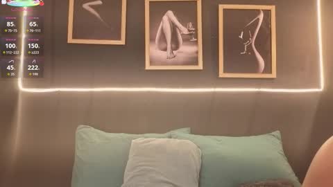 Victoria online show from December 17, 12:00 pm