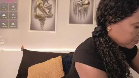Snapshot of _victoria_hills chatting on April 22, 12:28 pm Victoria online show from April 22, 12:28 pm