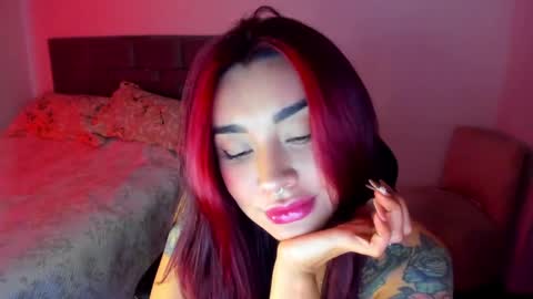 INSTAGRAM pinzon viviana online show from February 11, 10:50 pm