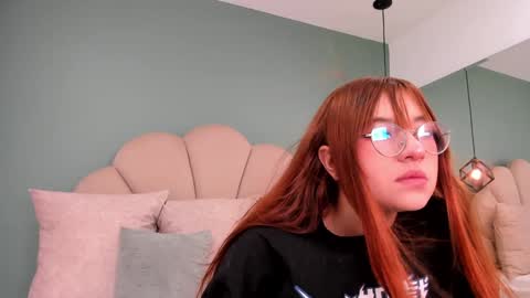  Vix  online show from December 3, 11:55 am