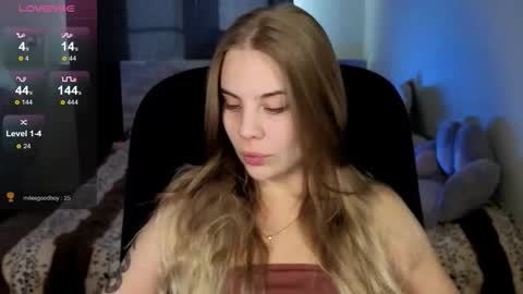 Snapshot of _wednesday_addams_ chatting on September 24, 8:28 am Vera online show from September 24, 8:28 am