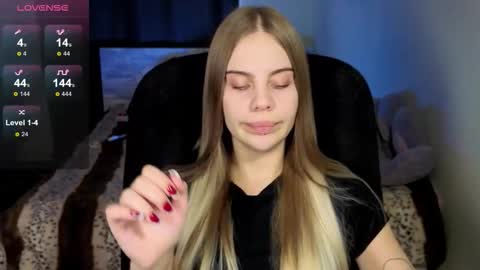 Snapshot of _wednesday_addams_ chatting on October 6, 10:56 am Vera online show from October 6, 10:56 am