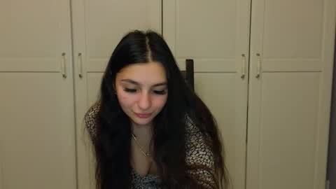 Niki online show from December 1, 9:53 pm