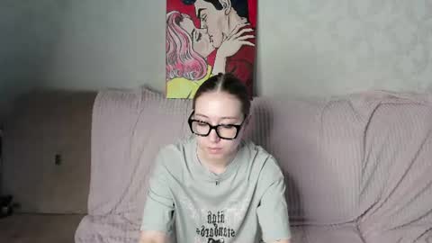 Snapshot of _yourhotangel_ chatting on June 24, 6:34 am Eva online show from June 24, 6:34 am