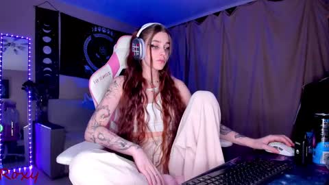 Roxy online show from February 25, 2:36 am