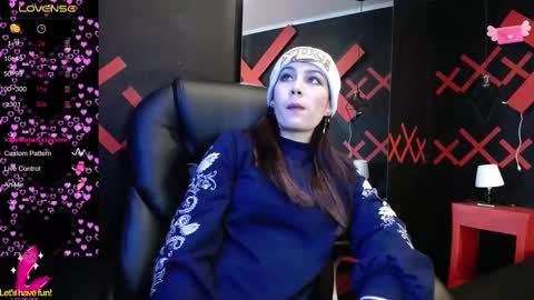 Yuyi online show from March 12, 11:09 am
