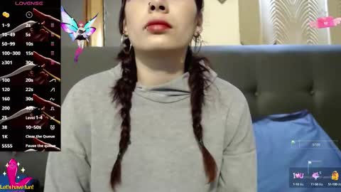 Snapshot of _yuyi chatting on October 2, 12:23 pm Yuyi online show from October 2, 12:23 pm