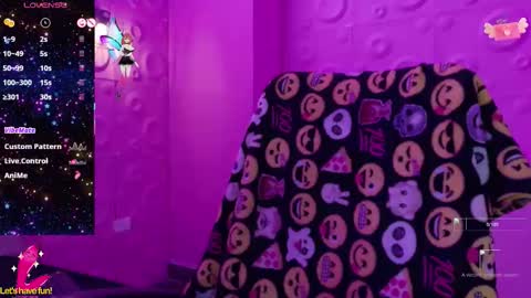 Yuyi online show from November 14, 12:59 pm