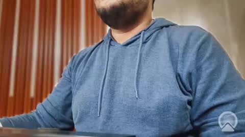 Sleepy owl online show from September 18, 8:49 am