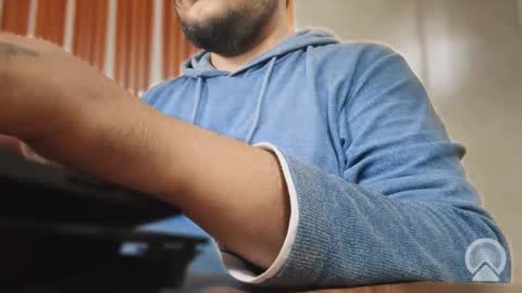 Sleepy owl online show from September 29, 7:24 am