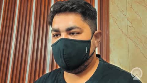 Sleepy owl online show from October 28, 7:01 am